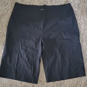 George pull on stretchy shorts size 16